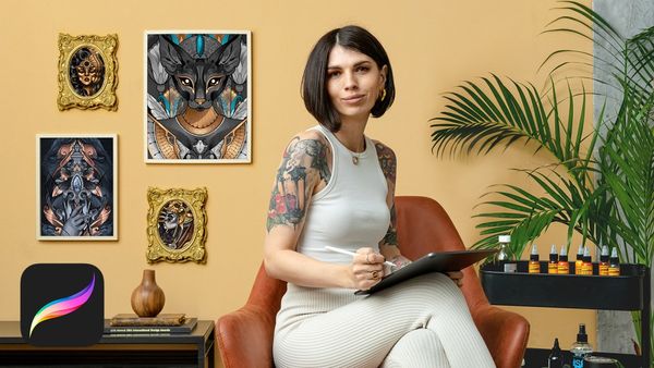 Diseño de tatuajes artísticos con efectos dorados en Procreate