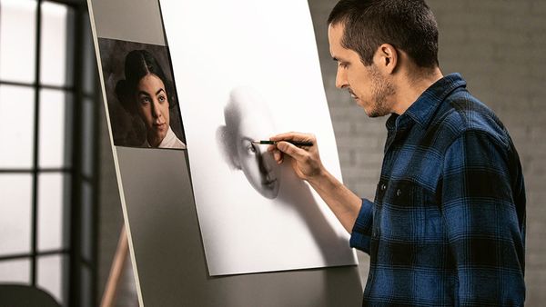 Ilustración de retratos con lápices